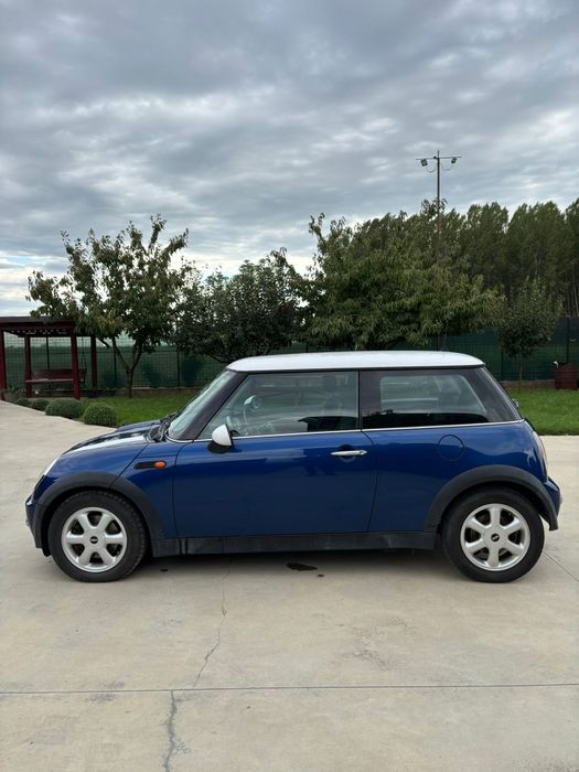 Mini Cooper One 1.6 Benzina 2003 90Cp