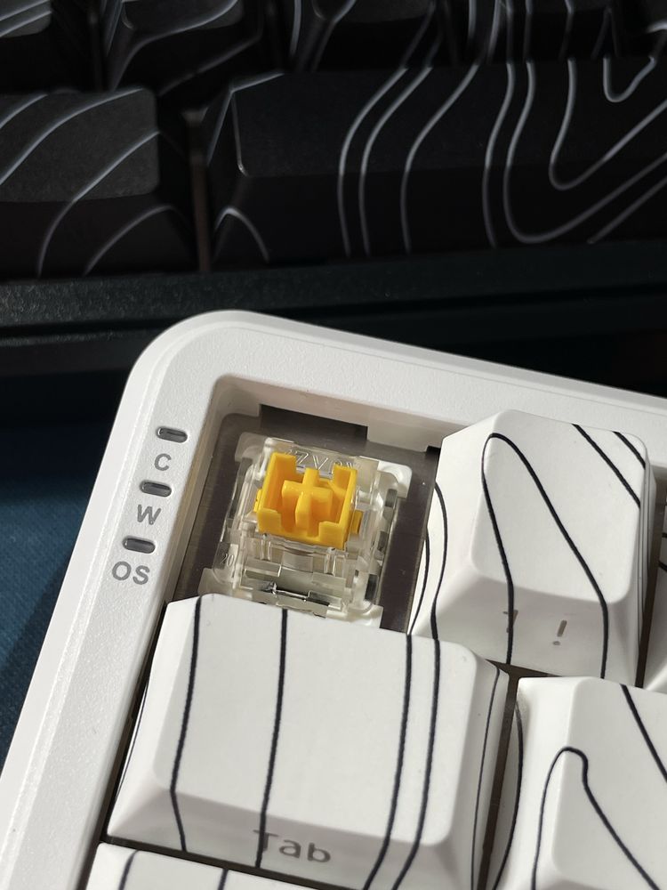 Игровая клавиатура AJAZZ AK680 MAX