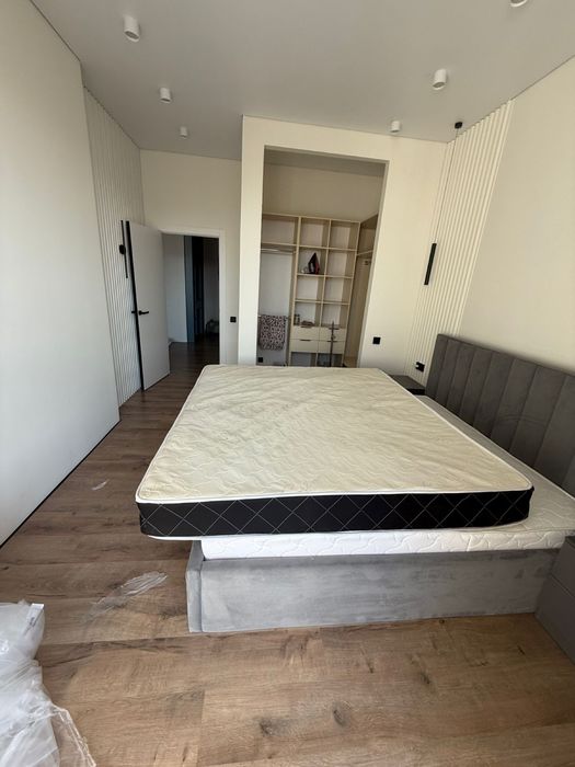 Отдам бесплатно матрас