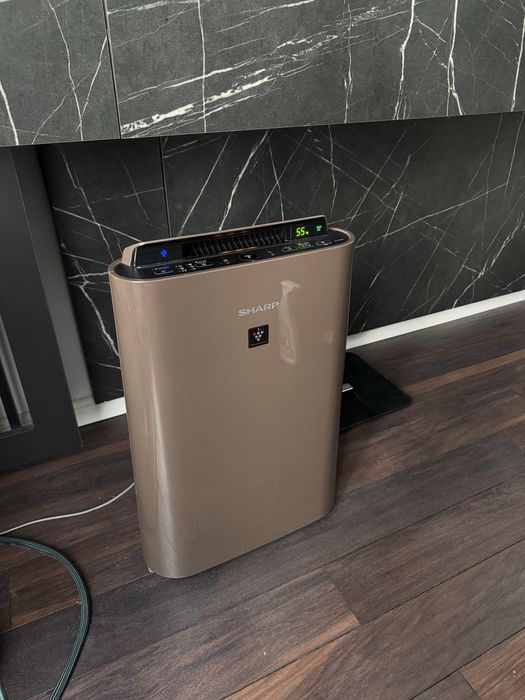 Purificator cu umdificare Sharp UA-HD40E-T