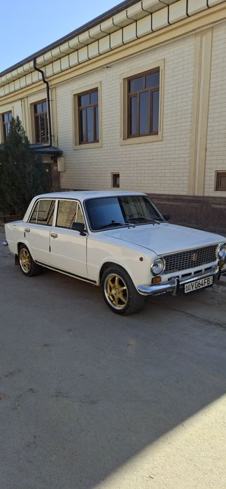 Jiguli Vaz 21013