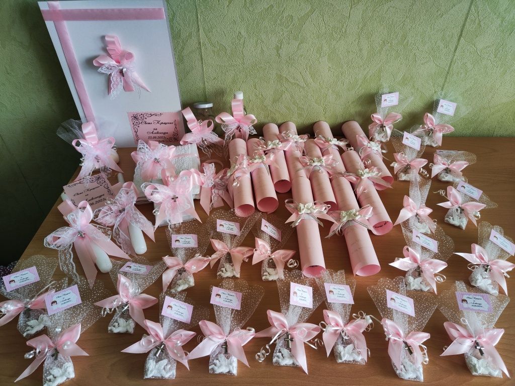 Всичко за Кръщенето-покани, подаръчета и комплекти