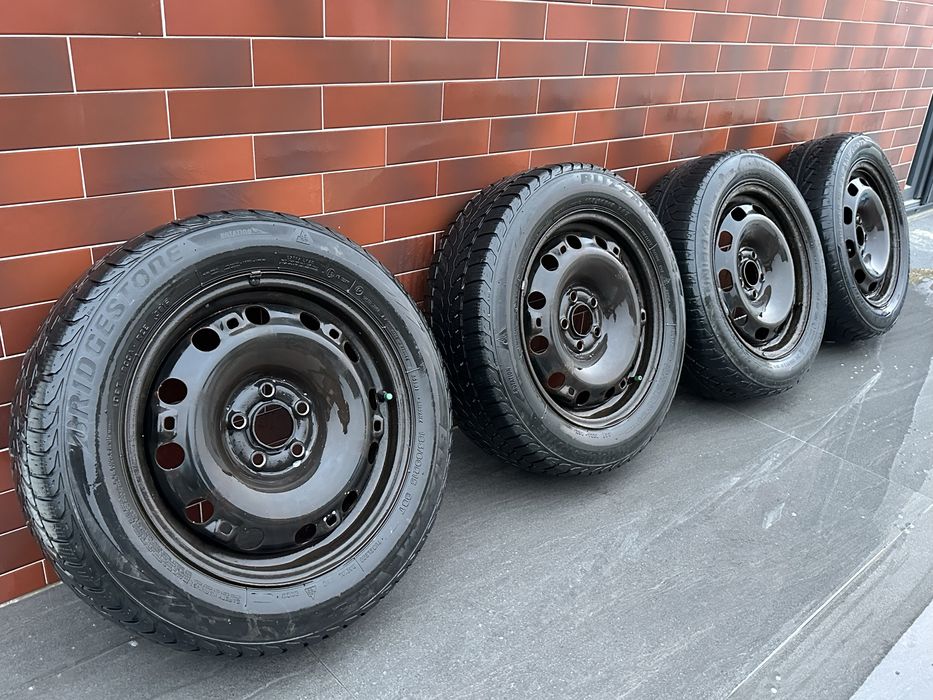 Vand 4 jante tabla originale VW 5*100