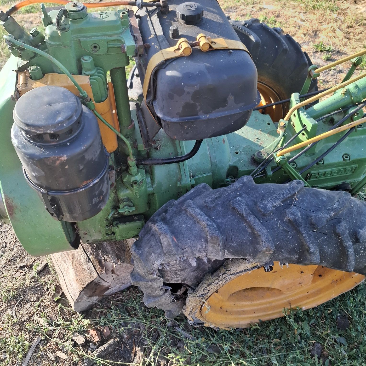 Vând motocultor ferari  disel