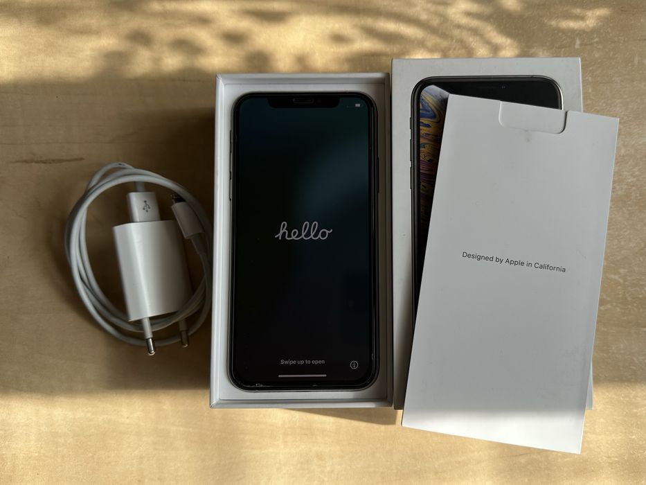 iPhone XS Silver 64gb