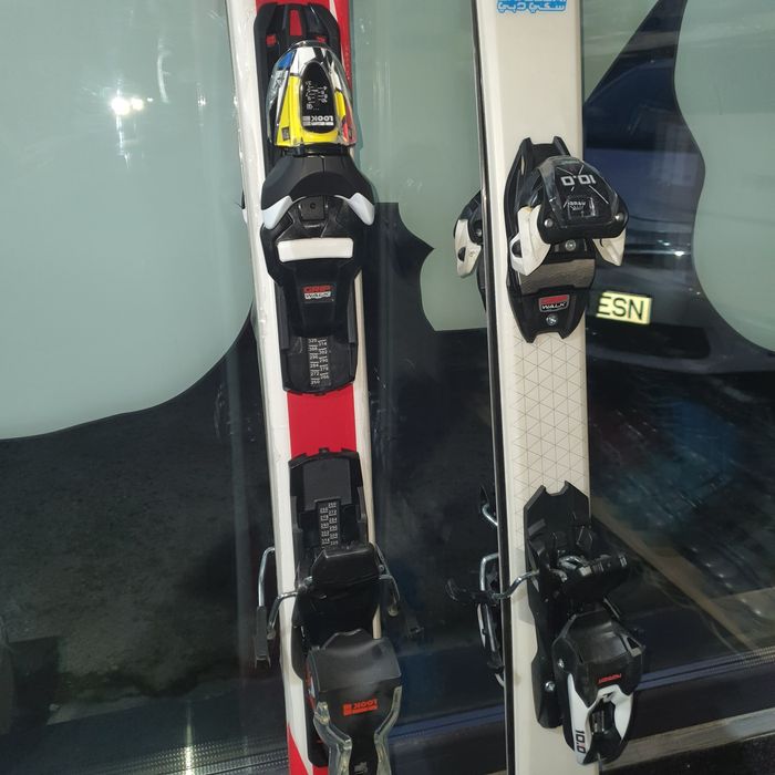 Skiuri noi- Dynastar si Rossignol