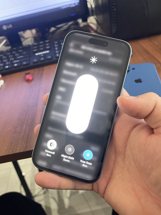 Iphone 16  срочно