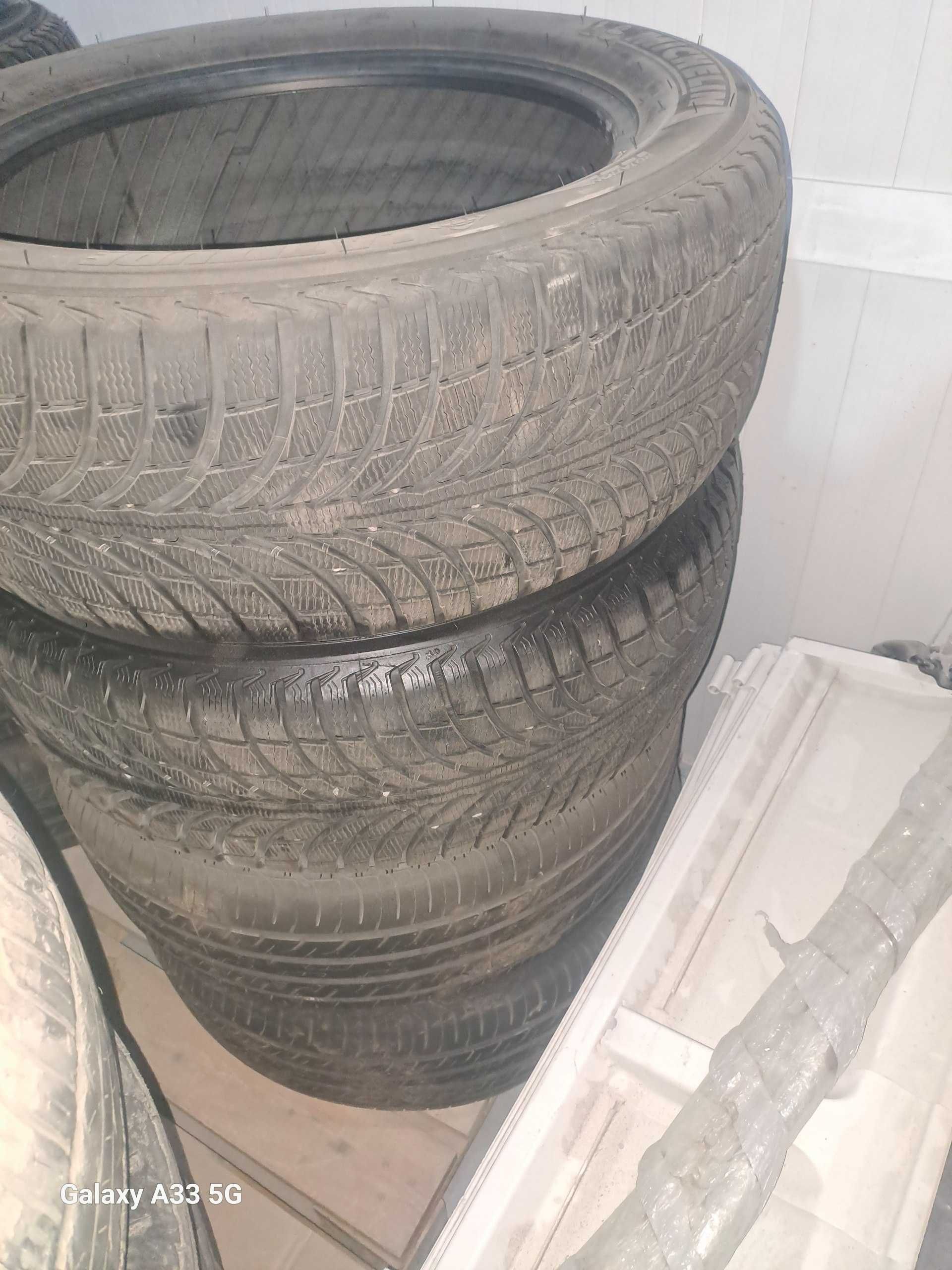 Michlen cross climet R19