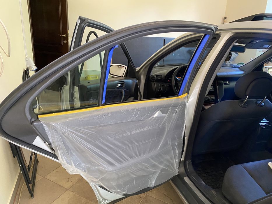 Montaj folii auto Omologate R.A.R - Garantie minimum 7 ani