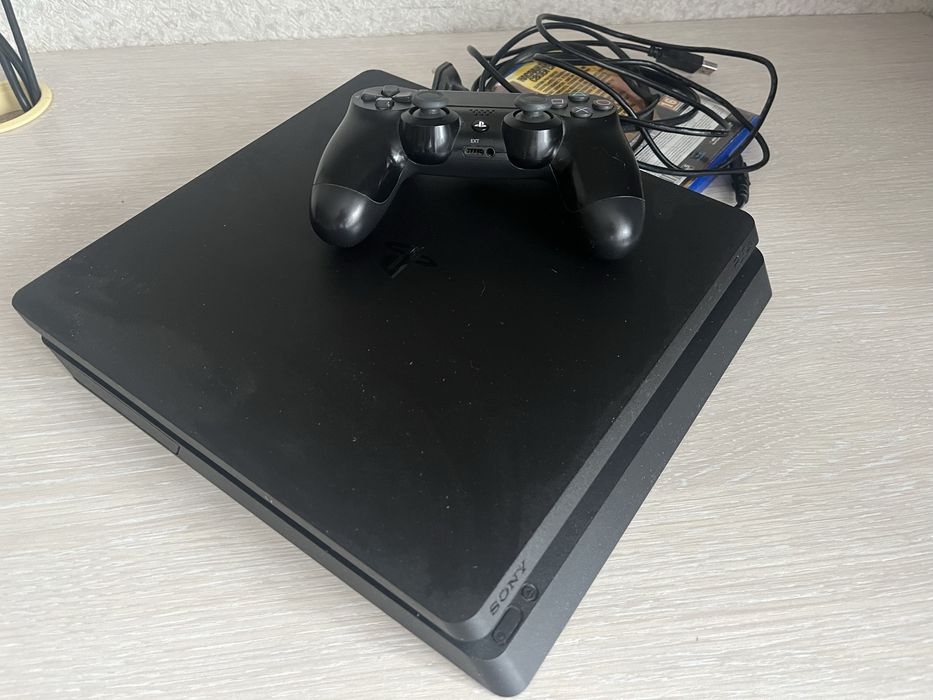 Playstation 4 slim 1tb