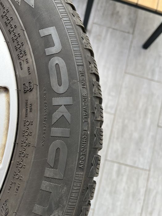 Anvelope Iarna Nokian 225 55 R16