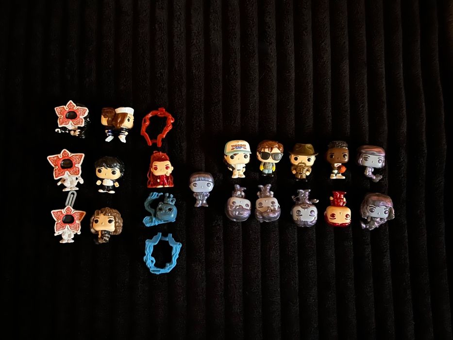 Stranger things (colecție aprope completa)