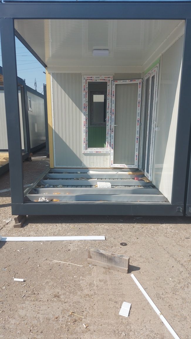 Vand container duplex cu terasa