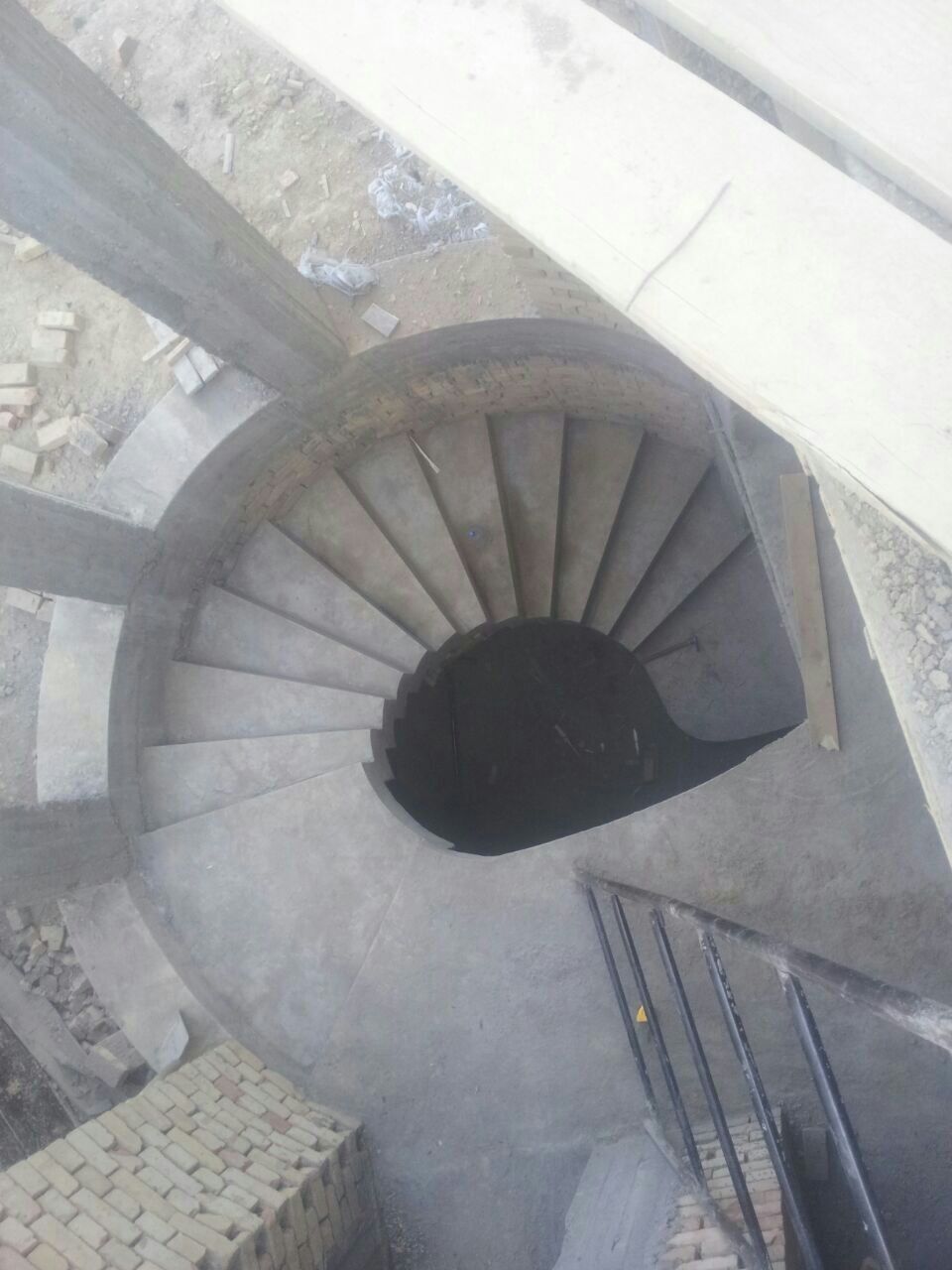 Beton zina xizmati