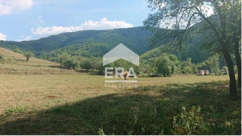 ЕРА Фаворит продава парцел в Ябланица, община Своге