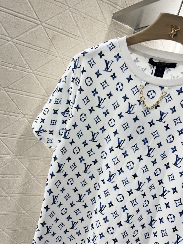 LV дамска тениска New Season