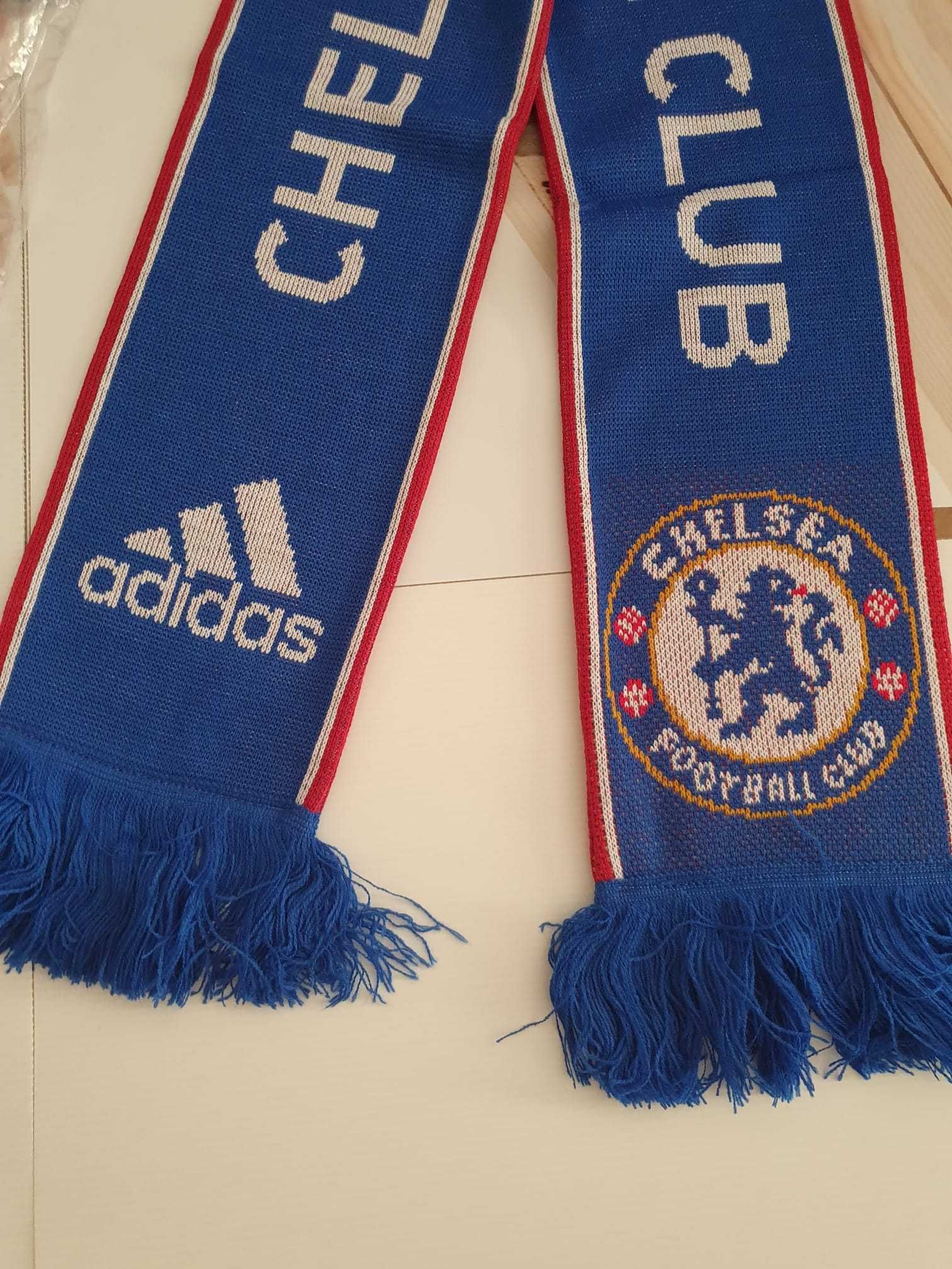 Vand fulare Adidas Chelsea originale noi cu eticheta
