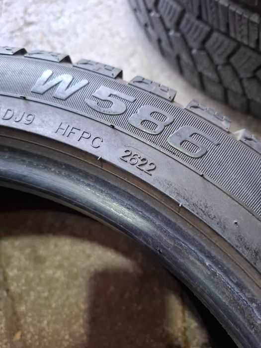 2 Зимни гуми Ovation 205/45/16 ДОТ22 (безплатно поставяне)