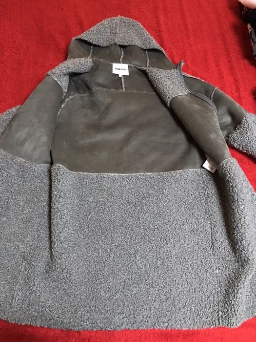 Cojocel gri marime s piele intoarsa cojoc cu gluga