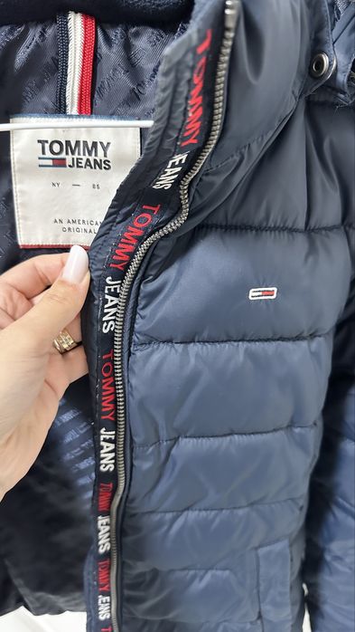 Geaca tommy hilfiger originala