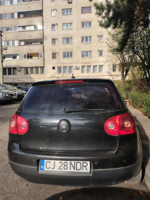 Golf 5 de vânzare sau schimb