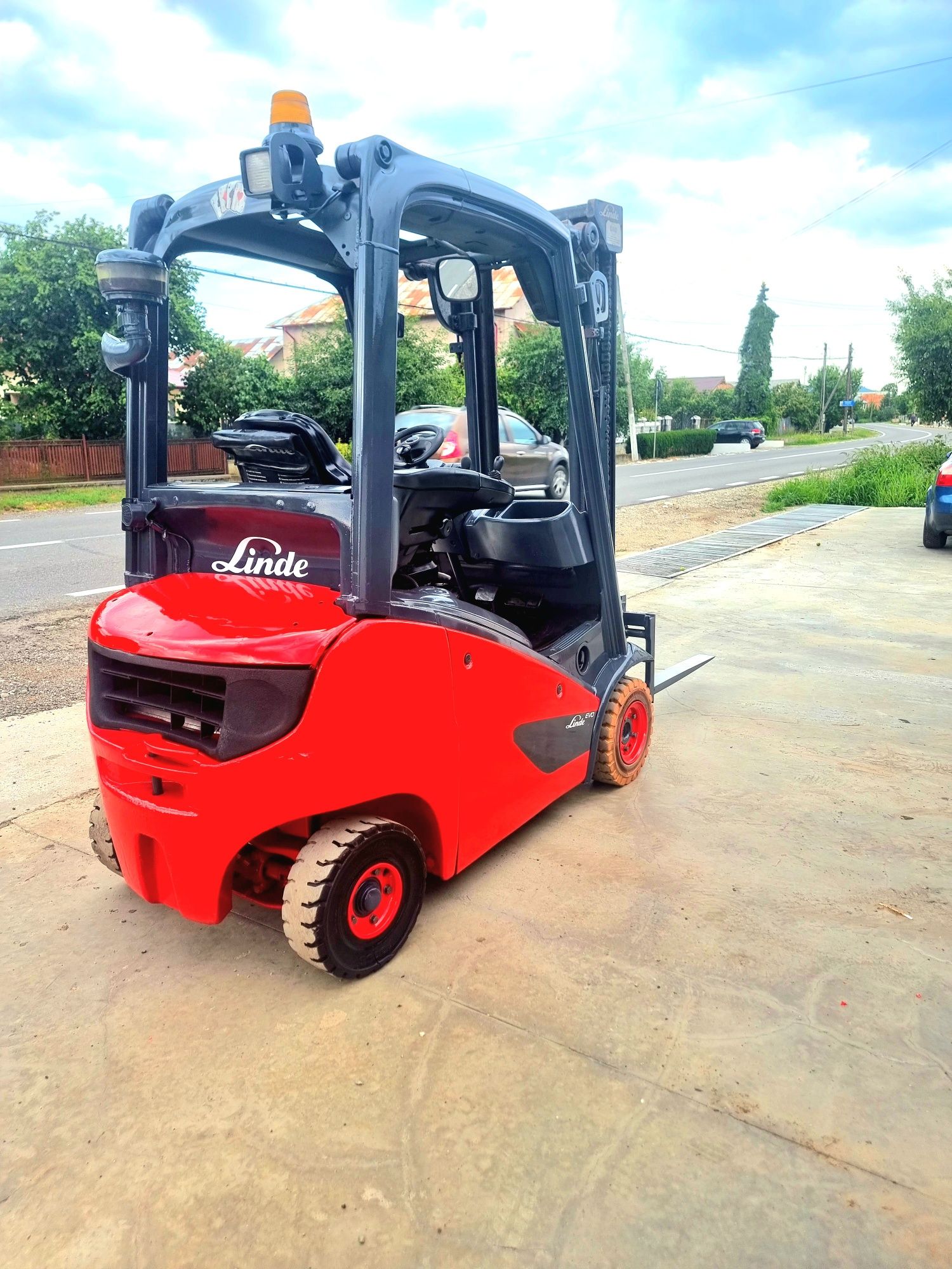 Vand motostivuitor Linde 2015 stivuitor diesel