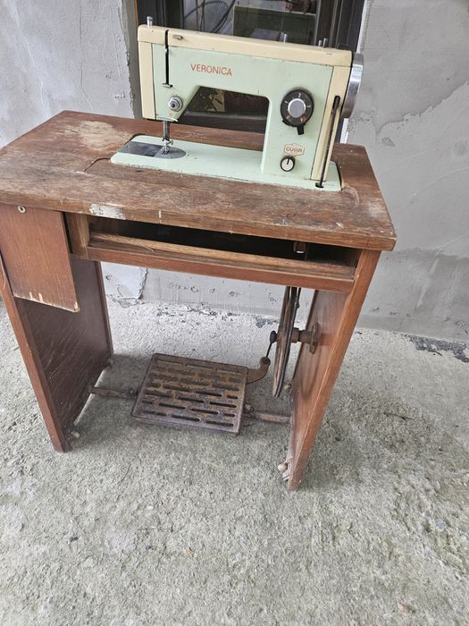 Vând masă de călcat Veronica