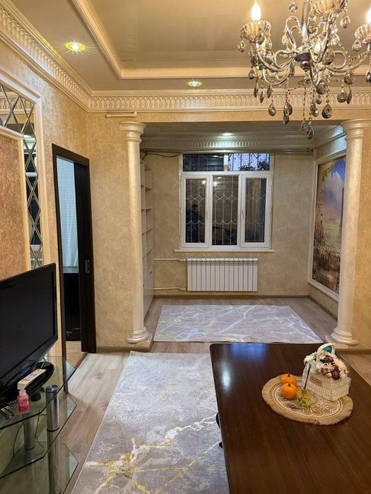 Квартира продаётся торговый центр 3 квартал 2/1/4 меб тех