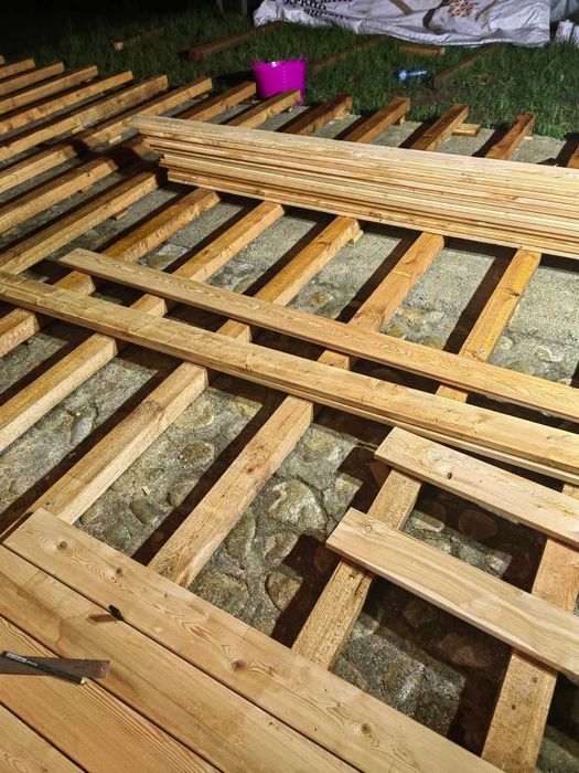 Професионален монтаж на декинг