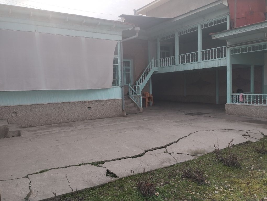 Уй сотилади срочно