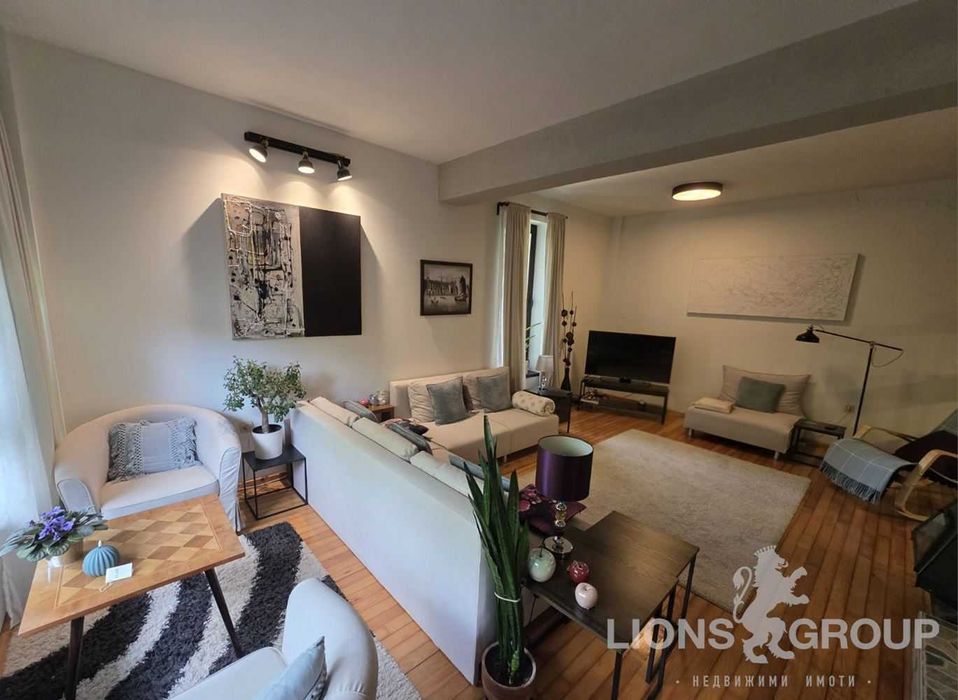 Продава се Къща в Варна, Изгрев - 261 кв.м за 3828 €/кв.м - Снимка #12