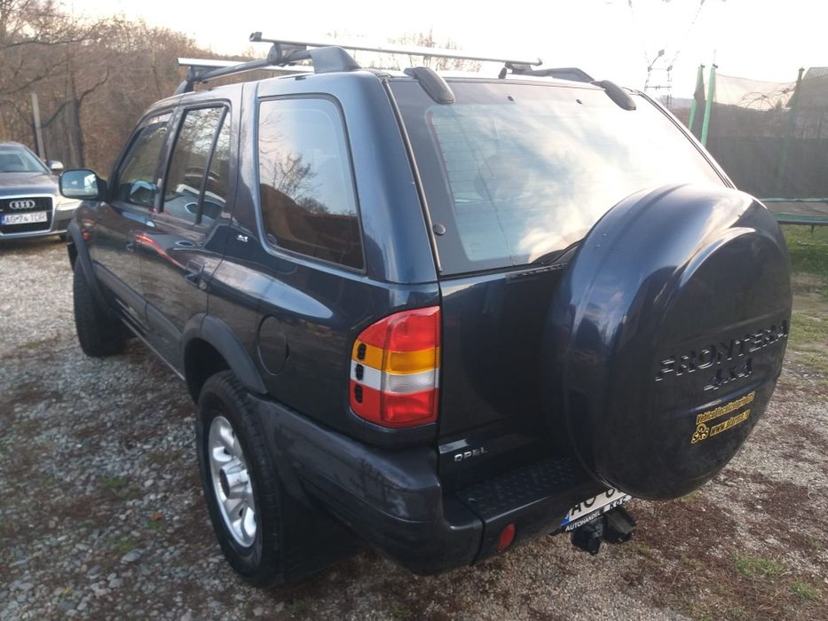 Dezmembrari dezmembrez PIESE opel frontera b 2.2d 2002