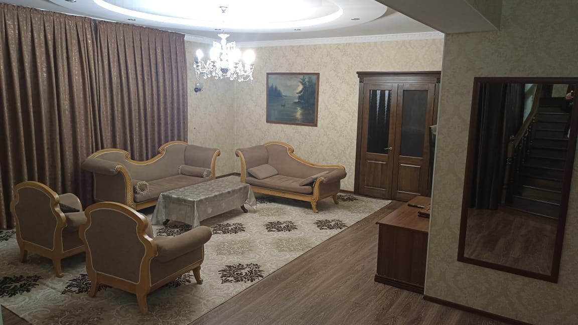 Сдается дом в центре,посуточно.мкр.Наурыз
