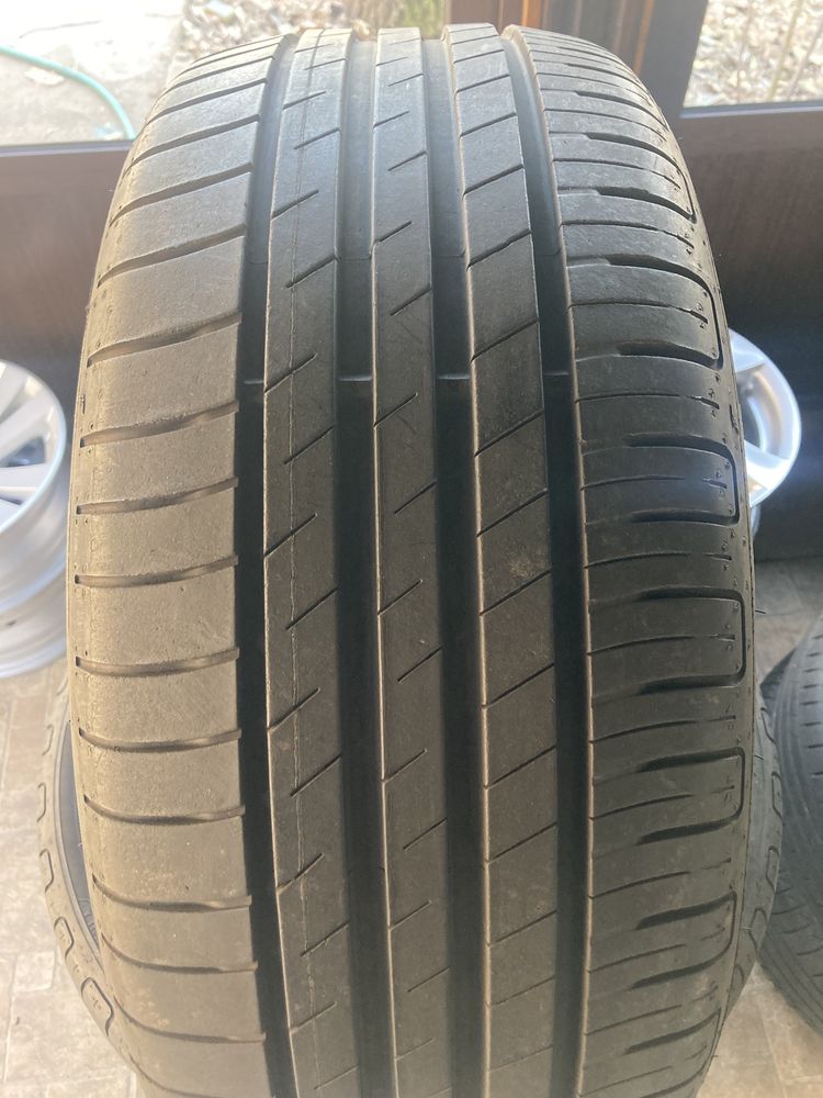 Летни гуми 215/50/17 Goodyear