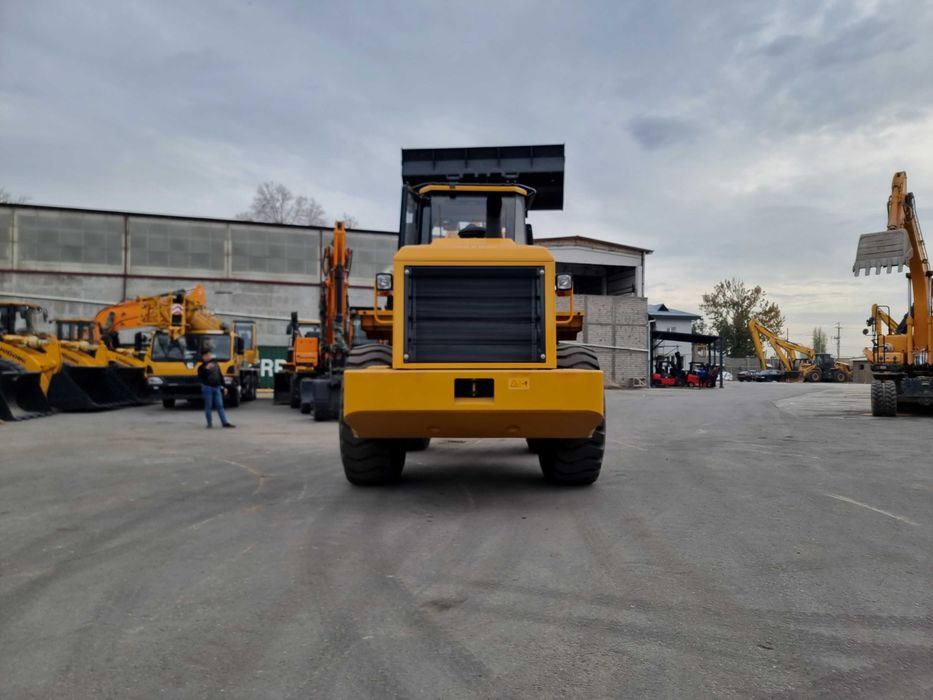LiuGong CLG855 – 3 kubli  yuklagich !!!