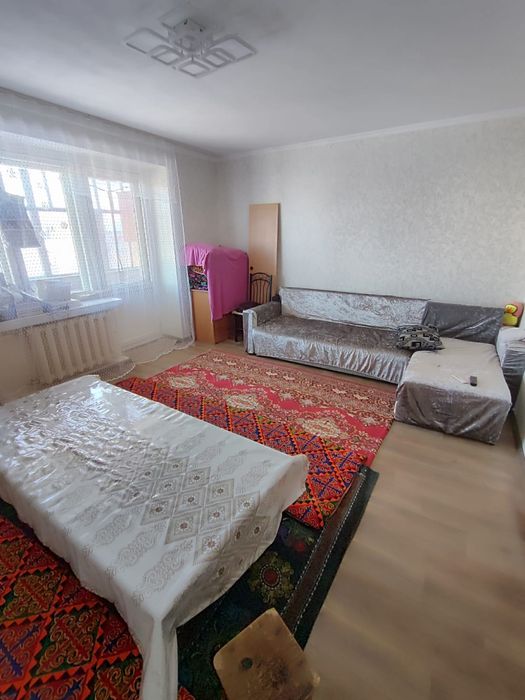 Продам 3  х комн квар., 2-40 А-3  этаж.