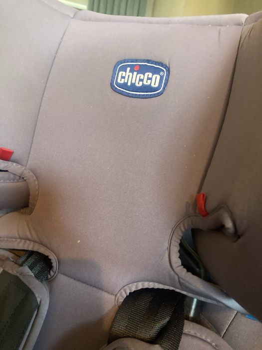 Scaun CHICCO - isofix