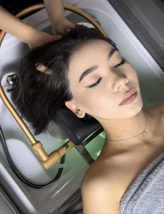 Продам СПА кушетку для массажа головы