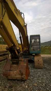 Excavator pe senile Kobelco 210 , 215 , 240, dezmembrez