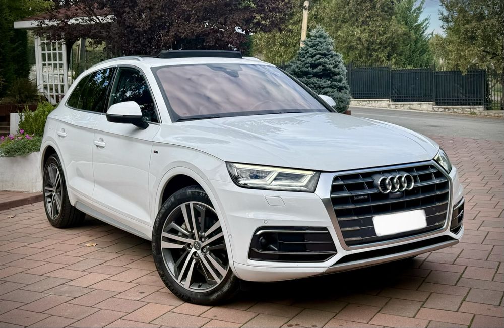 Audi Q5 3XS-Line 2.0TDI 190 CP Quattro! Full Option! Garantie 12 Luni!