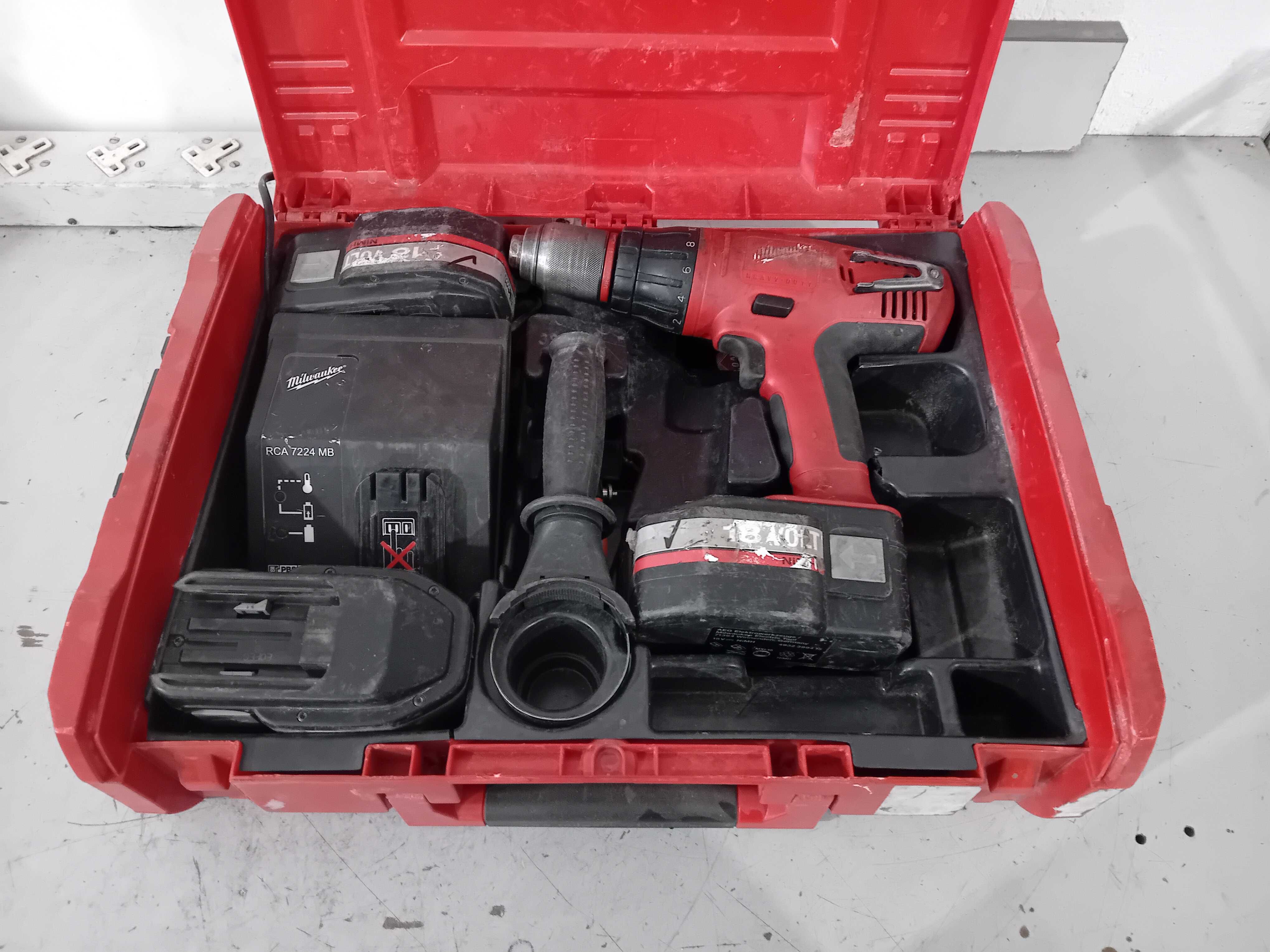 Винтоверт - Milwaukee 18 V