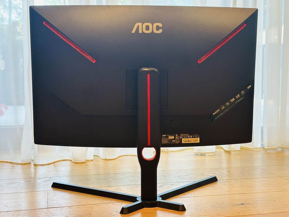 Monitor gaming curbat LED VA AOC 31.5", WQHD, DisplayPort, 165Hz