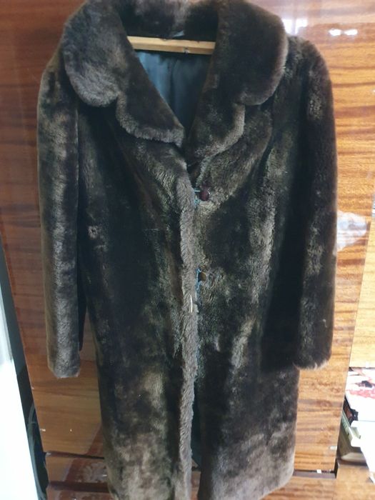 Продам шубу мутон б/у