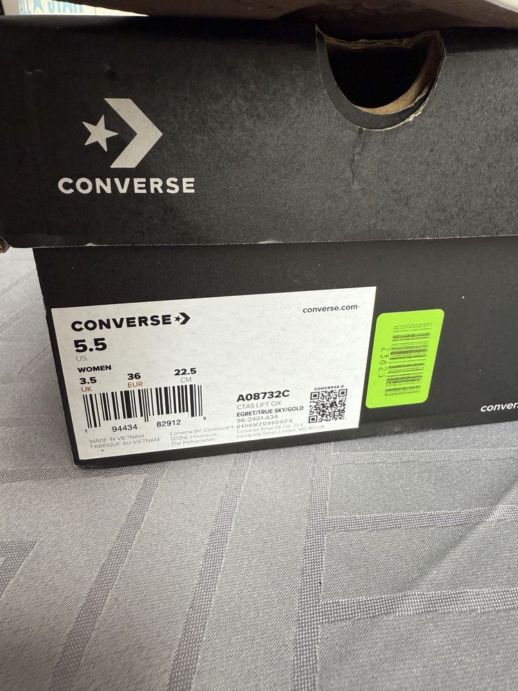 Кецове Convers със лека платформа