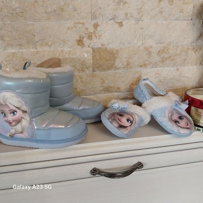 Ghete și botosei Frozen