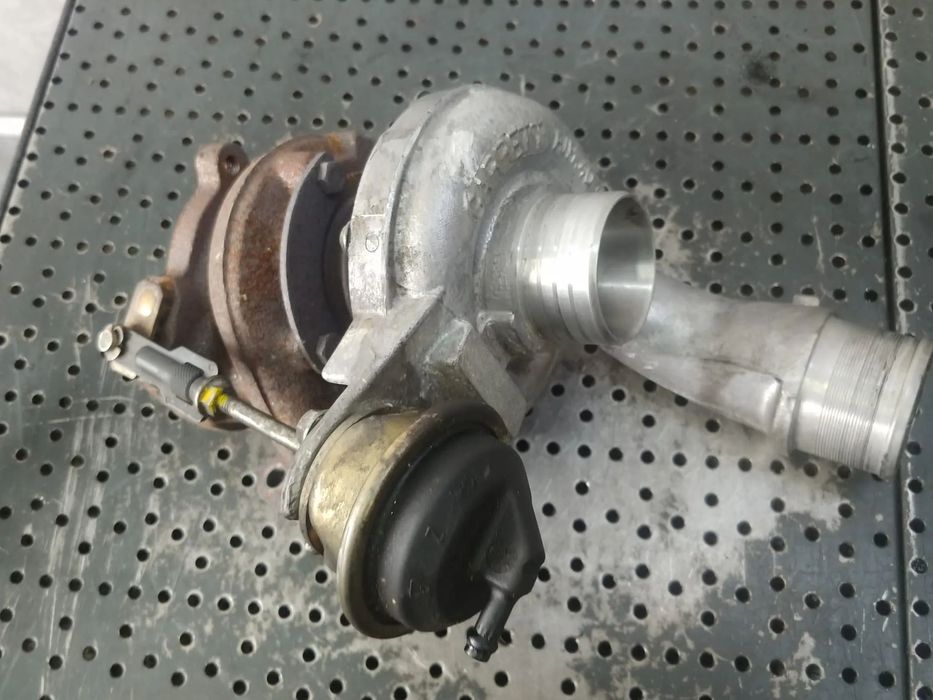 turbina d419272  1.9 d volvo v40 s40   703753-15  7700111278