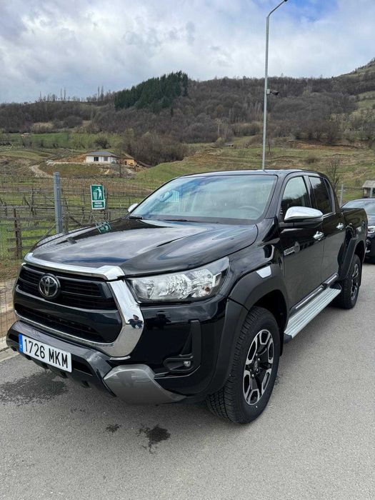 Toyota Hilux 2.8, automat