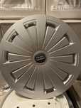 Vand set 4 capace  Audi