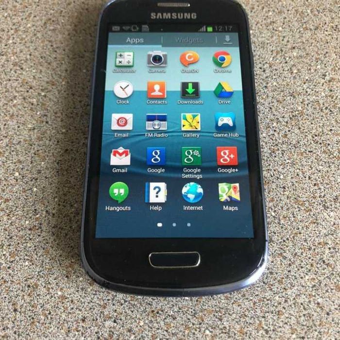 Samsung S3 мини Сотилади