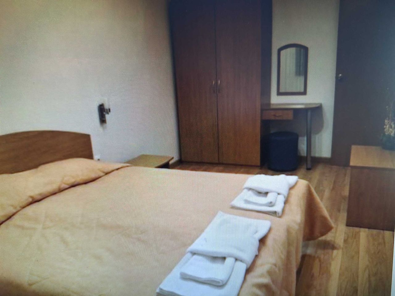 Продава се Четиристаен апартамент в Ямбол, Промишлена зона - 111 кв.м за 811 €/кв.м - Снимка #9